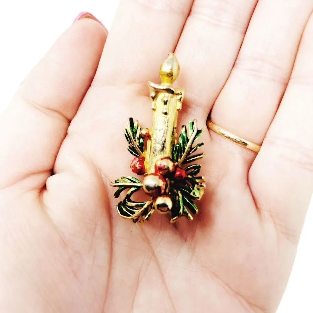 Vintage Fabulous ST LABRE signed Christmas‎ candle Brooch Pin Holly Berry